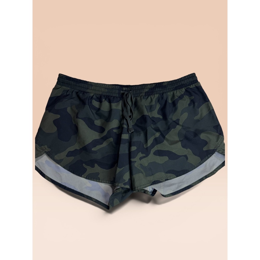 Lot of 3 All in Motion & Old Navy Active Women Shorts Medium Camo Black Fuchsia - Picture 9 of 10